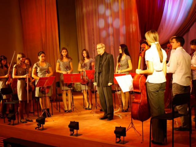 День рождения "Камертона"