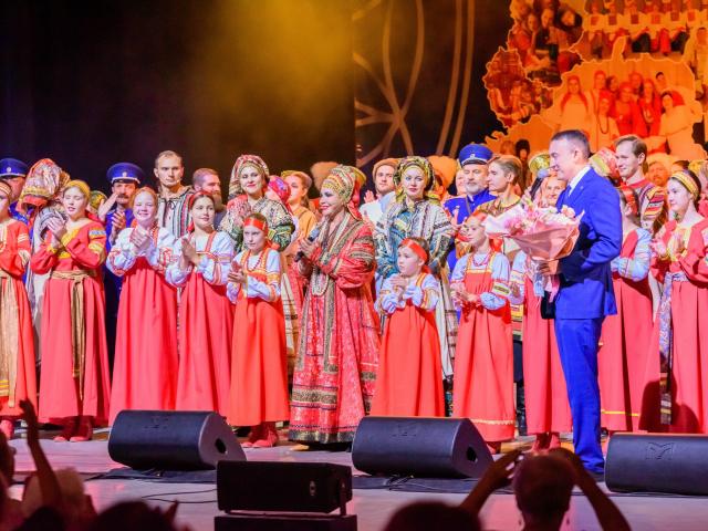 Песни России»