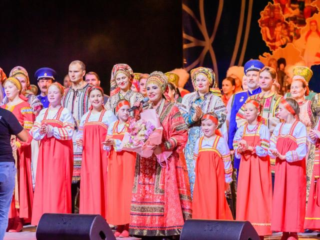 Песни России»