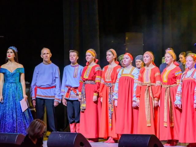 Песни России»