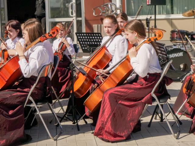 Городской фестиваль детских творческих коллективов  «ART- Поколение. MGN»