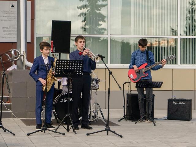 Городской фестиваль детских творческих коллективов  «ART- Поколение. MGN»