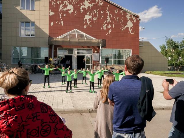 Городской фестиваль детских творческих коллективов  «ART- Поколение. MGN»