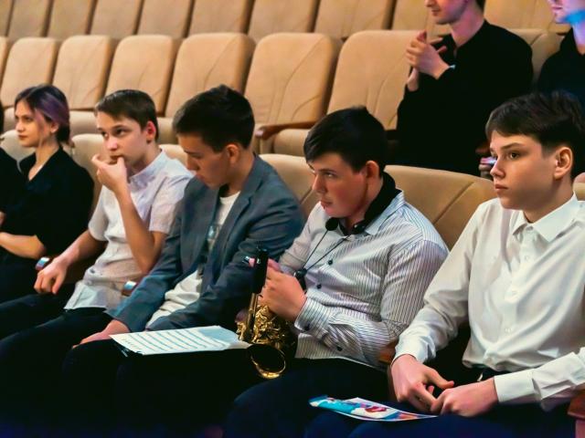 «От эстрады до джаза»