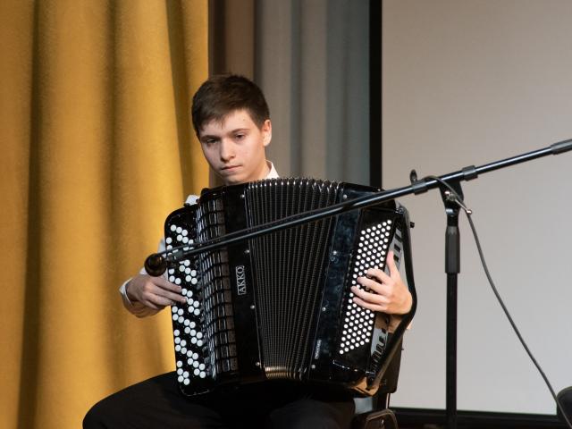 Выпускники