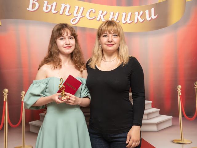 Выпускники