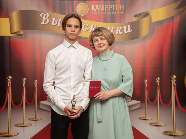Выпускники