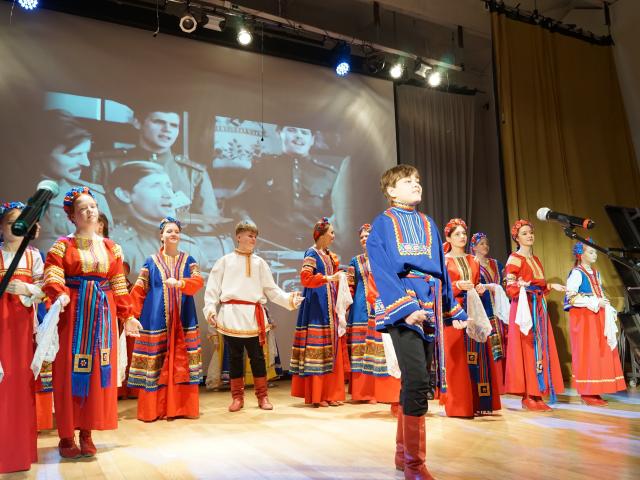 Концерт хора русской песни «Виноград»
