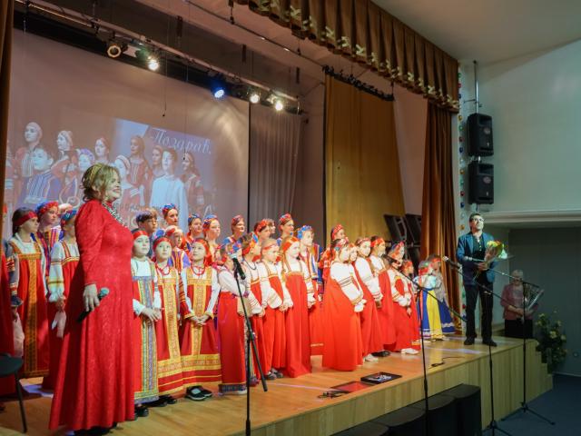 Концерт хора русской песни «Виноград»