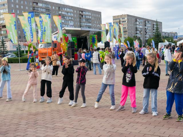 Флешмоб «Танцуй со мной!»