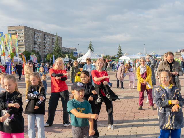 Флешмоб «Танцуй со мной!»