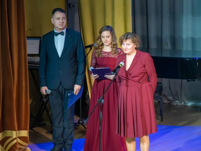 Праздничный концерт ко Дню учителя с Городским советом ветеранов