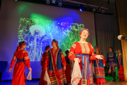 Концерт хора русской песни «Виноград»
